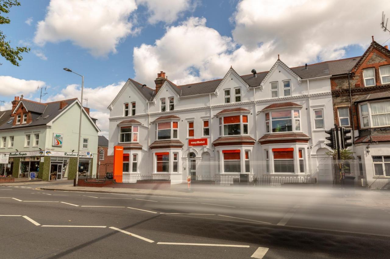 Easyhotel Reading Exteriör bild
