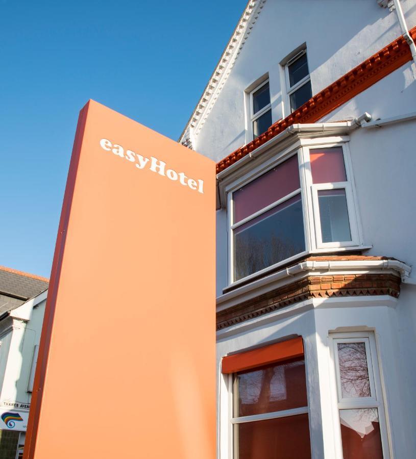 Easyhotel Reading Exteriör bild